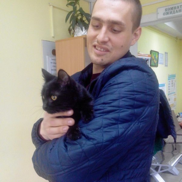 Котенок Тайсон попал в новую семью!